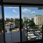 Heights * 布加勒斯特