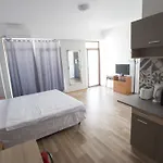 Hotel Heights
