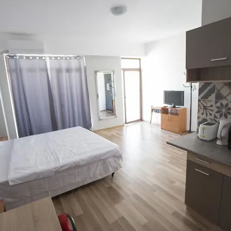 Hotel Heights