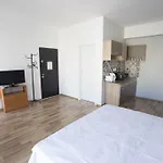 Hotel Heights