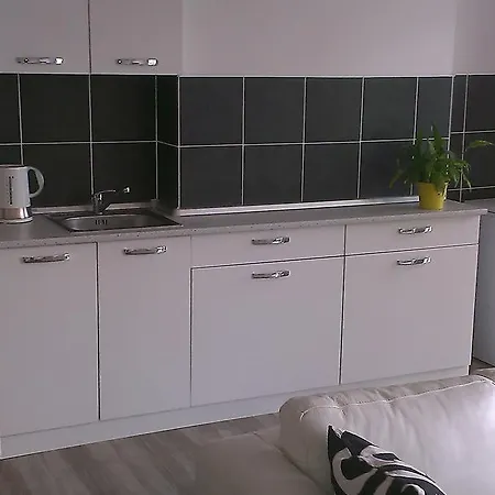 Heights Hotel *