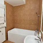Heights Отель